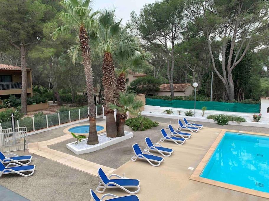 Les Appartements De La Marina Sanary-sur-Mer Eksteriør bilde