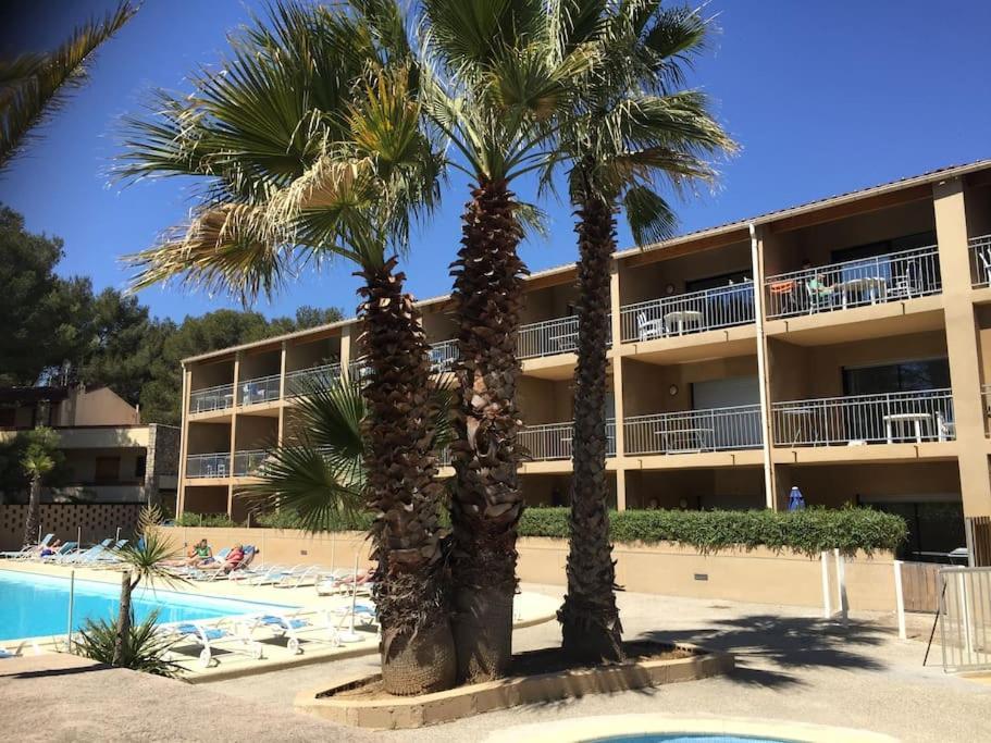 Les Appartements De La Marina Sanary-sur-Mer Eksteriør bilde