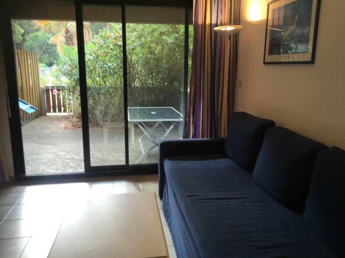Les Appartements De La Marina Sanary-sur-Mer Eksteriør bilde