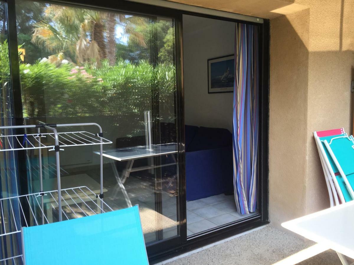 Les Appartements De La Marina Sanary-sur-Mer Eksteriør bilde